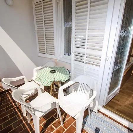 In Porec/istrien 33166 Апартаменты Пореч